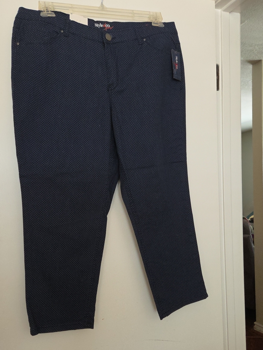 Style & Co. Women's Navy Microdot Stretch Capris
